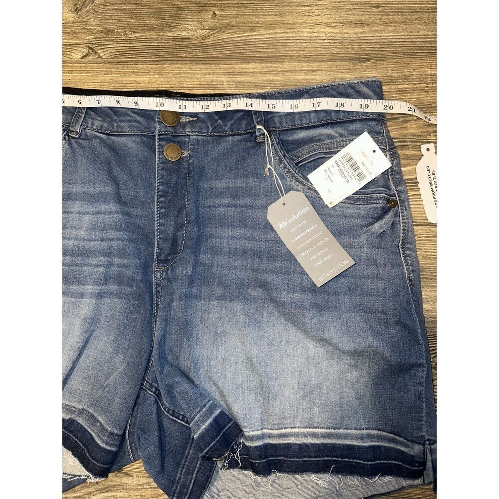 Wit & Wisdom Women’s Absolution Skyrise Denim Stretch Shorts. Size 20W. NWT. Z - Picture 9 of 11